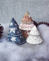 EXPRESS - PROJECT 22 - Christmas Tree Cones (P)